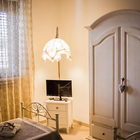 Trullo Del Sorriso Holiday home Alberobello
